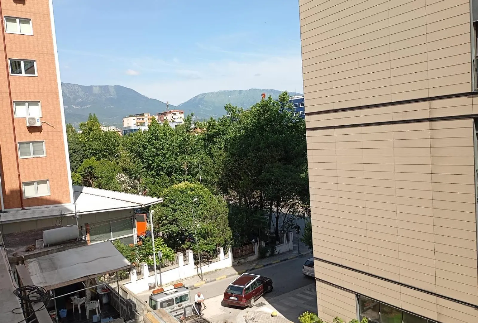 Royal 3 Hostel Albania