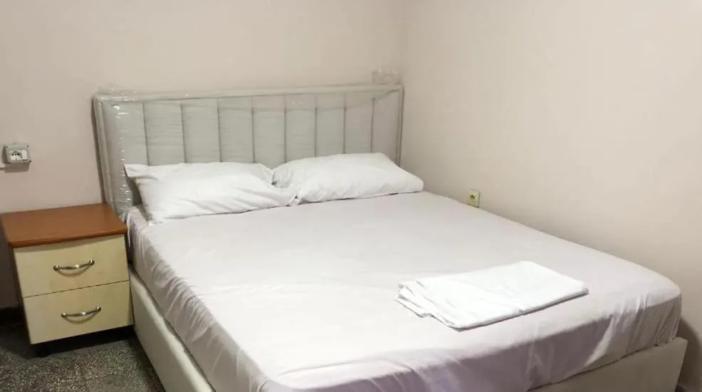 Guest house Royal 3 Hostel Albania