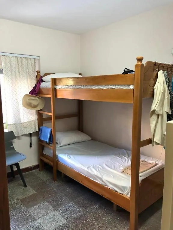 Guest house Royal 3 Hostel