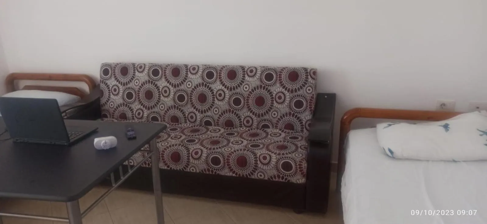 Royal 3 Hostel Guest house Tirana