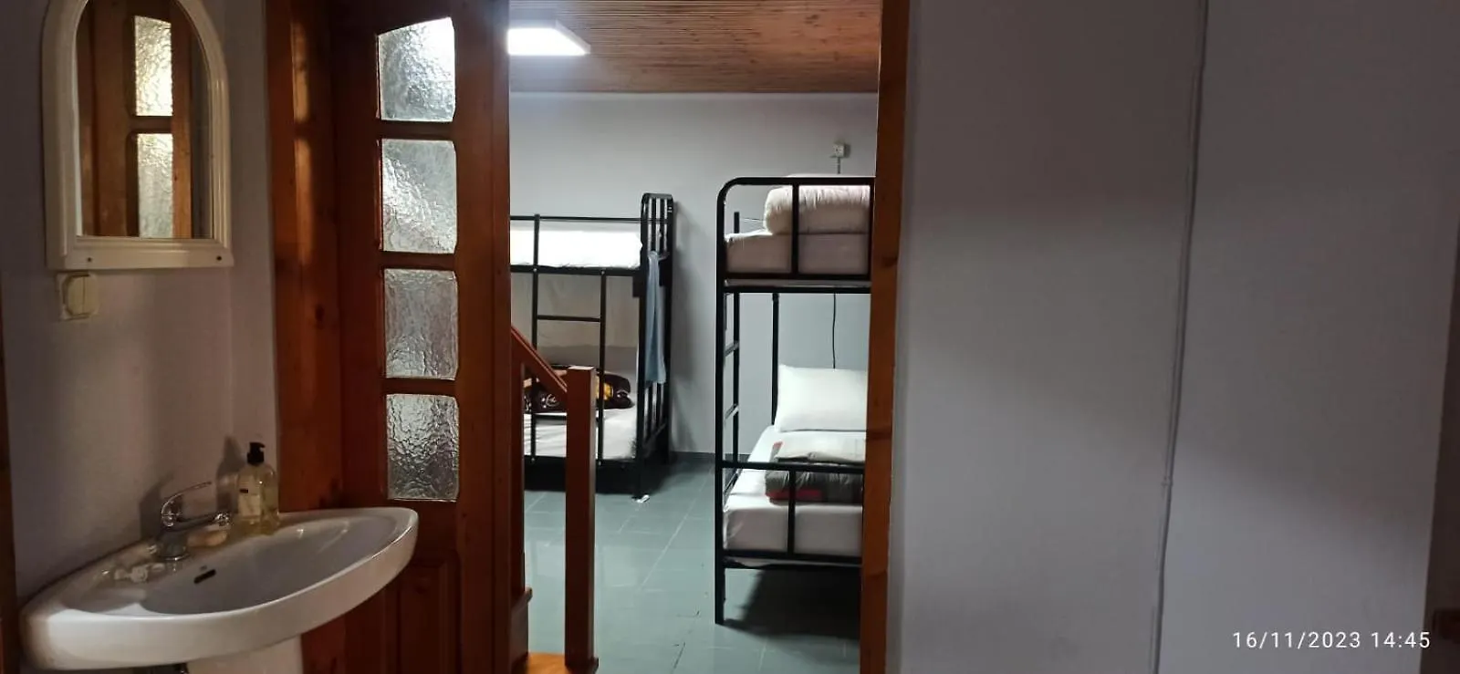 Guest house Royal 3 Hostel